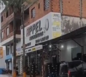 Millonario robo a local comercial de Encarnación - Paraguay.com