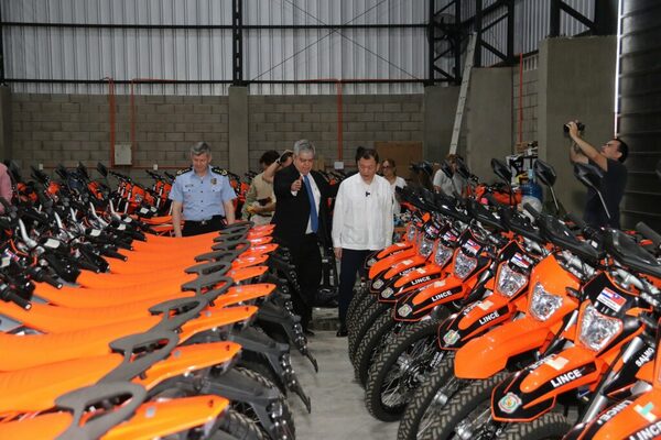 Verifican 600 motocicletas donadas por Taiwán al Grupo Lince - ADN Digital