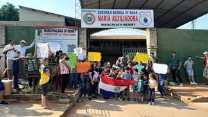 Denuncian cobro por inscripción en una escuela pública de Ñemby - Nacionales - ABC Color