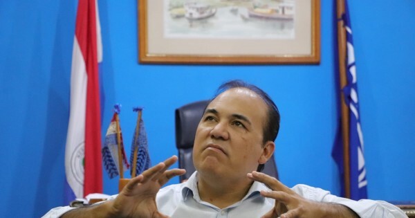 Fleitas intenta imponer su autoridad entre los liberales con la ley de pensiones tras el cruce entre Líder y Dionisio