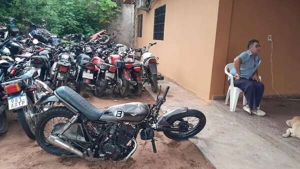 Motociclista adolescente murió tras un accidente de tránsito en San Antonio - Policiales - ABC Color