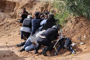 Un total de 63 periodistas han muerto desde que comenzó la guerra entre Israel y Hamás - Mundo - ABC Color