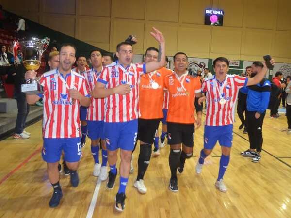 Iván Delfino: “Vinimos a buscar el título y conseguimos” - Selección Paraguaya - ABC Color