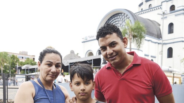 Virgen salvó la vida de su hijo que fue picado por un alacrán
