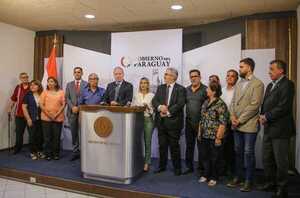Superintendencia no va a tocar dinero de los jubilados, afirma presidente del BCP - trece