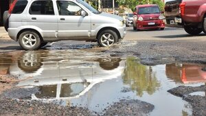 Por obras deficientes, con la primera lluvia se destruyen las calles y rutas - Portal Digital Cáritas Universidad Católica