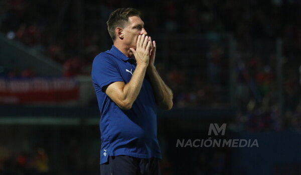 Versus / Facundo Sava está para volver al fútbol paraguayo