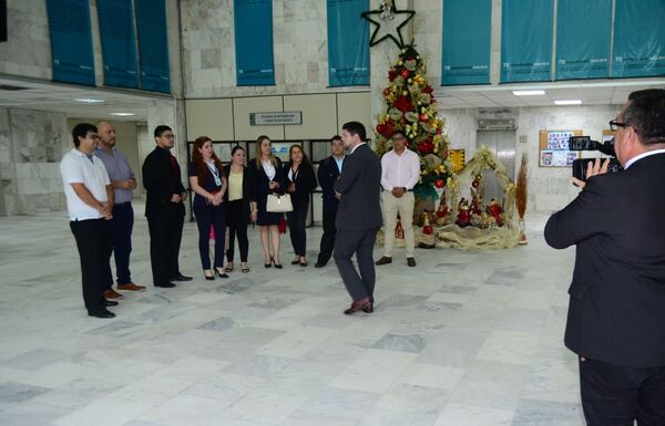Estudiantes de Derecho conocieron funcionamiento de dependencias judiciales