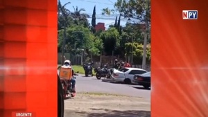 Encarnación: Chocó contra varios vehículos, huyó y fue detenido a balazos - Noticias Paraguay