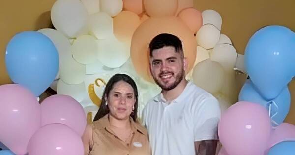 La Nación / Así fue el baby shower de Eli, la discreta hermana de Nadia Ferreira