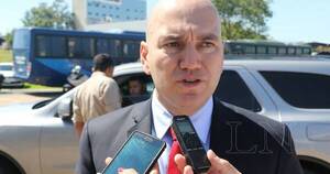 La Nación / JEM absuelve al fiscal Lorenzo Lezcano