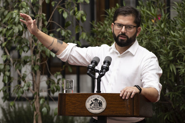 Boric promete "equilibrio" en respuesta a la crisis en la salud privada: "No queremos colapsos" - MarketData
