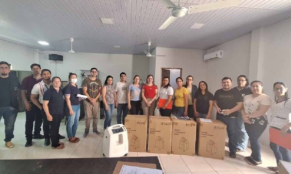 Entregan máquinas concentradoras de oxígeno en Caaguazú – Prensa 5