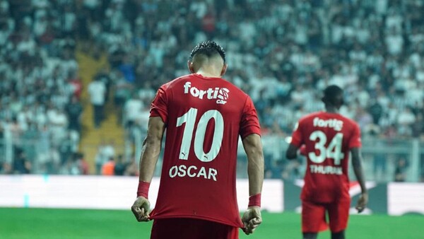 Óscar Romero marca en la Copa de Turquía