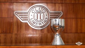 Versus / ¡Libertad le dio la bienvenida a la Supercopa!