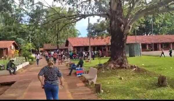 Conseguir lugar en el CRE: La odisea de cada año que atraviesan los padres - Oasis FM 94.3
