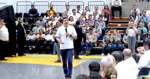 La Nación / Peña participó de encuentro con cerca de 5.000 líderes educativos