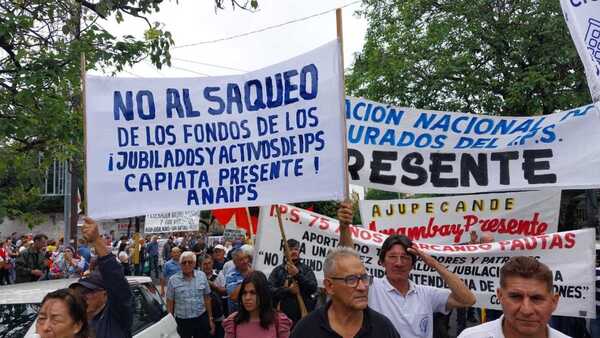 Hoy se manifestarán contra la polémica ley de jubilados