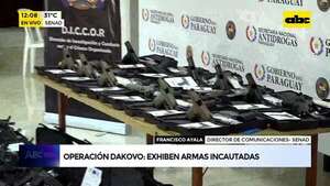 Video: Exhiben armas incautadas - ABC Noticias - ABC Color