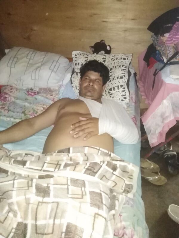 Hombre postrado en cama con múltiples fracturas tras accidente de tránsito en Arroyo Porã.
