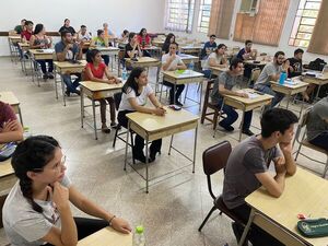 Estudiantes paraguayos por debajo del promedio de los pa铆ses de la OCDE en matem谩ticas, lectura y ciencias - Revista PLUS