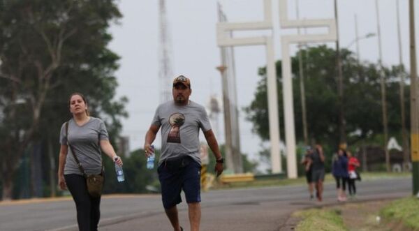 Peña declara asueto para funcionarios en víspera de Caacupé