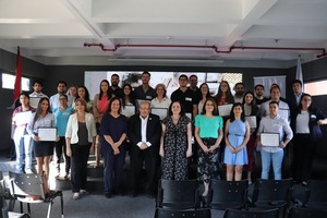 199 beneficiarios de Diplomados TIC del MITIC egresaron de la Universidad Comunera