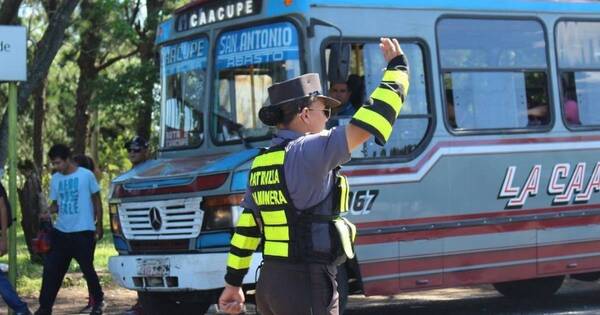 La Nación / Caacupé: Caminera anuncia varios puestos para guiar a peregrinos