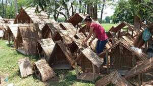 Venden casitas para los pesebres de Navidad en Capiatá - Economía - ABC Color
