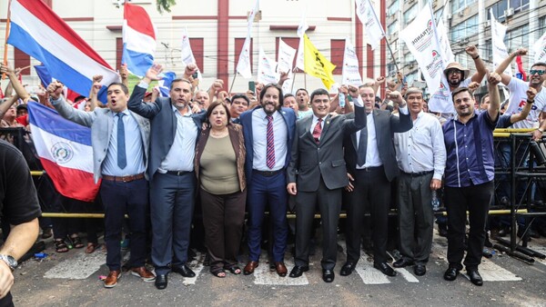 Fracasó intento del Gobierno por aprobar la ley de superintendencia