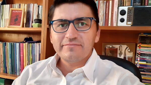 Pesquisa arroja 12% de hispanismos en diccionario de guaraní