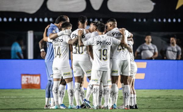 Versus / Santos, el club de Pelé y Neymar, desciende por primera vez