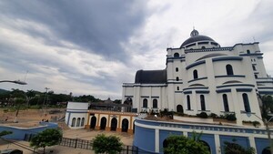 Ambiente cálido, húmedo y con lluvias para víspera de Caacupé