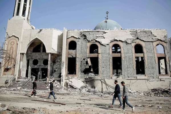 Bombardeos de Israel destruyen una de las mezquitas más antiguas de la Franja de Gaza - Mundo - ABC Color