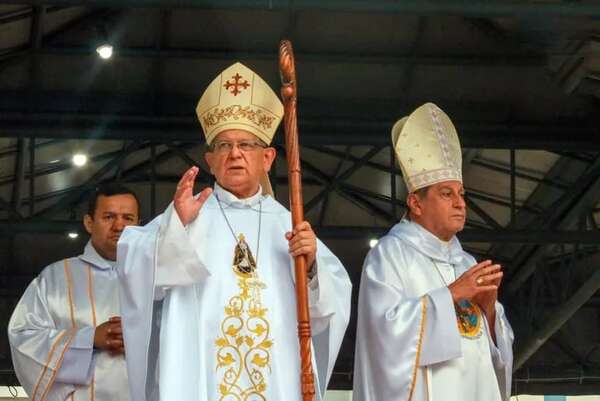Caacupé 2023: obispo critica intención de “robar a los pobres jubilados”  - Nacionales - ABC Color