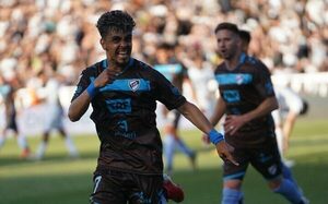Versus / La frase de Ronaldo Martínez que causó alboroto en Argentina