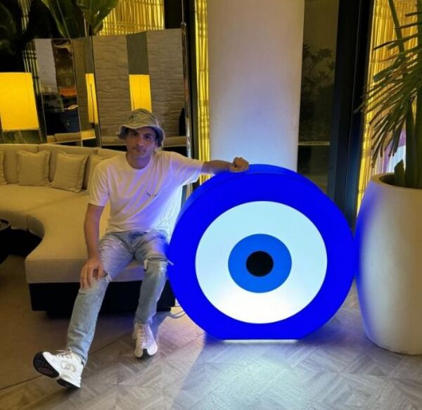 ¡Está imparable! Robby Mohsen llevará a tres paraguayas a pasearse en crucero