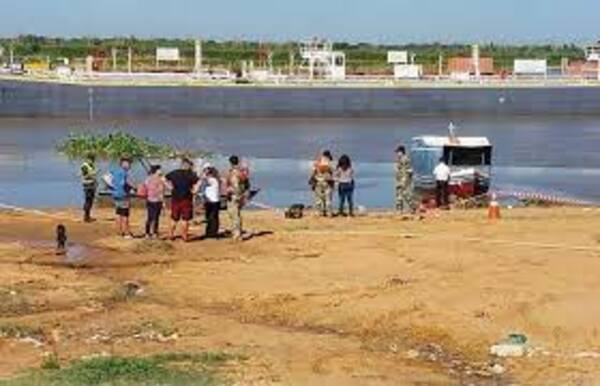 Diario HOY | Hallan cadáver flotando en el río, presenta varias heridas cortantes