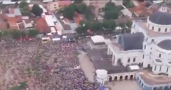La Nación / Caacupé: Policía Nacional realiza patrullajes aéreos y terrestre para resguardar a peregrinos