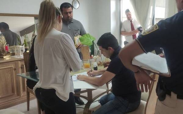 [VIDEO] Detuvieron a Juan Villalba, exdire de la PMT por denuncia de violencia familiar