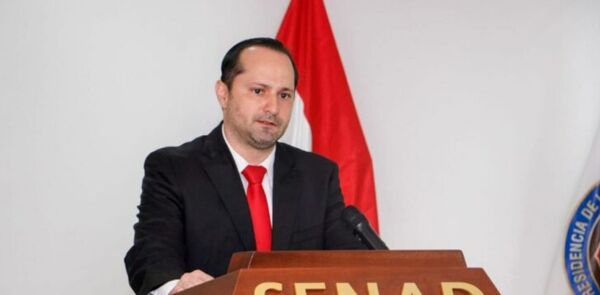 Jalil Rachid, ministro de la Senad dice que Paraguay se est谩 convirtiendo en centro de tr谩fico de armas - Revista PLUS
