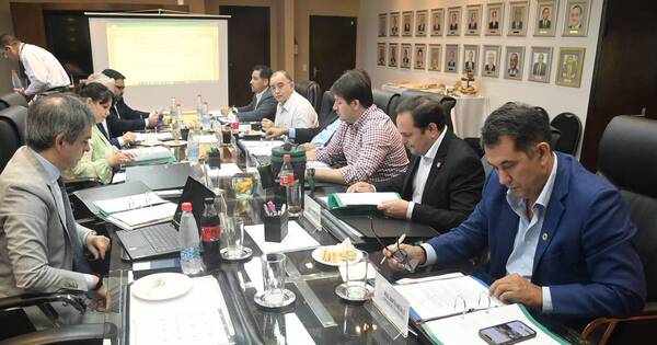 La Nación / Aprueban administración igualitaria en Yacyretá y se suprime superioridad argentina