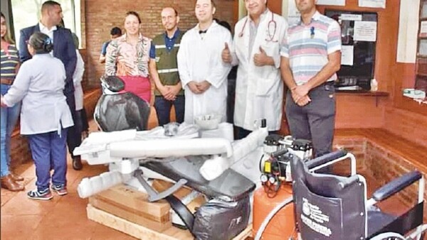Itapúa: Dotan de insumos médicos a centros asistenciales
