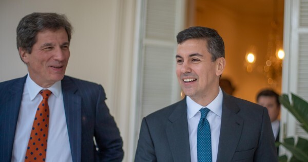 Senadores de EEUU quieren suspender la importación de carne paraguaya y amenazan el deshielo entre Santi y Biden