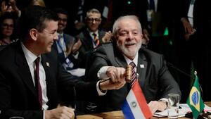 Santiago Peña pidió "maximizar" el potencial del Mercosur con hidrovía y ruta Bioceánica