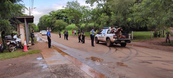 Controles de tráfico en "Tupasy Rape" para las festividades religiosas en el Santuario de Itacuá