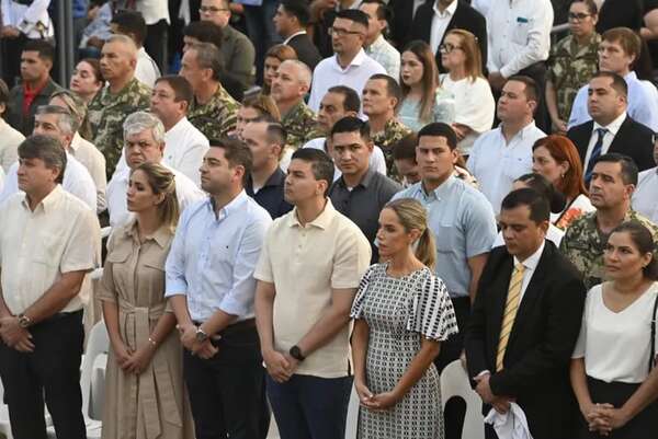 Peregrinos coinciden con obispo de Caacupé: “El Gobierno debe mejorar en todo sentido” - Nacionales - ABC Color