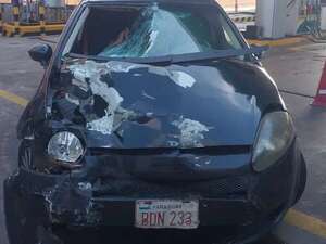 Hombre falleció tras ser chocado por un auto que manejaba un alcoholizado - Policiales - ABC Color