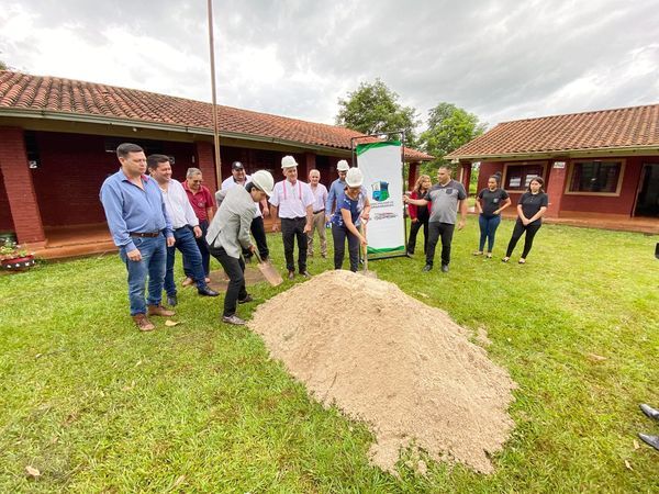 Inician reparaciones de escuelas y colegios en Hernandarias - ADN Digital