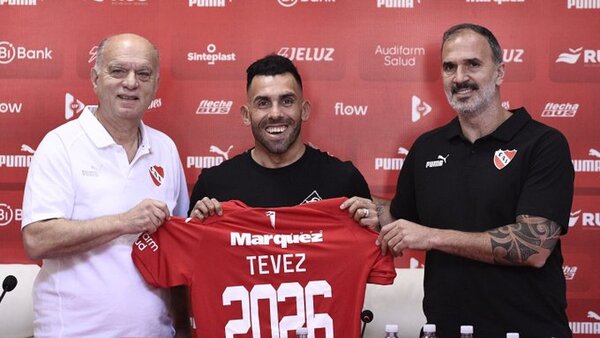 Carlos Tévez renueva como técnico del Independiente